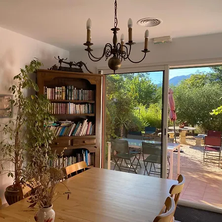 D'hotes L'olivette Des Alberes Bed & Breakfast 3*