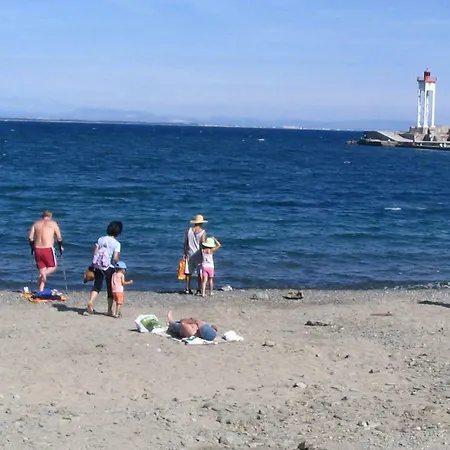 D'hotes L'olivette Des Alberes Bed & Breakfast 3*